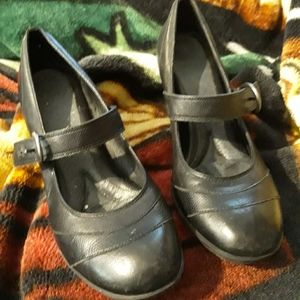 Black Nurture heels